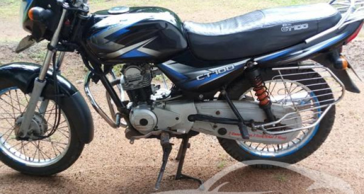 BAJAJ CT100 2017