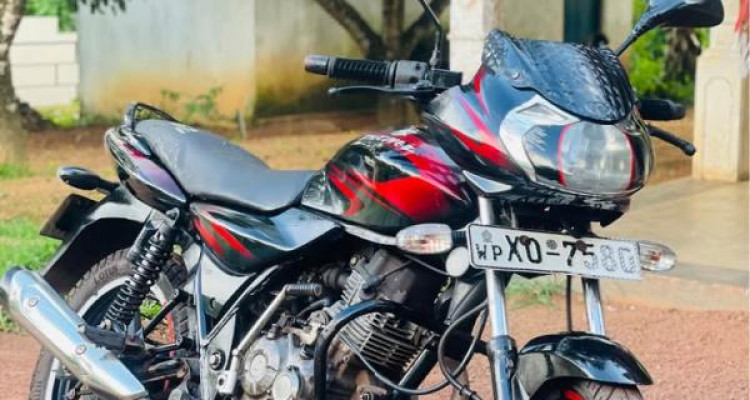 BAJAJ DISCOVER 150 2012