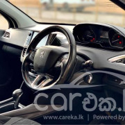 PEUGEOT 2008 2017