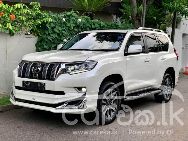 TOYOTA LAND CRUISER PRADO 2023
