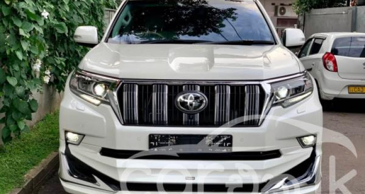 TOYOTA LAND CRUISER PRADO 2023