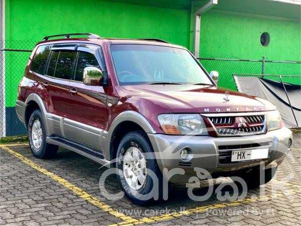 MITSUBISHI MONTERO 2004