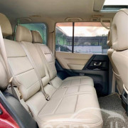 MITSUBISHI MONTERO 2004