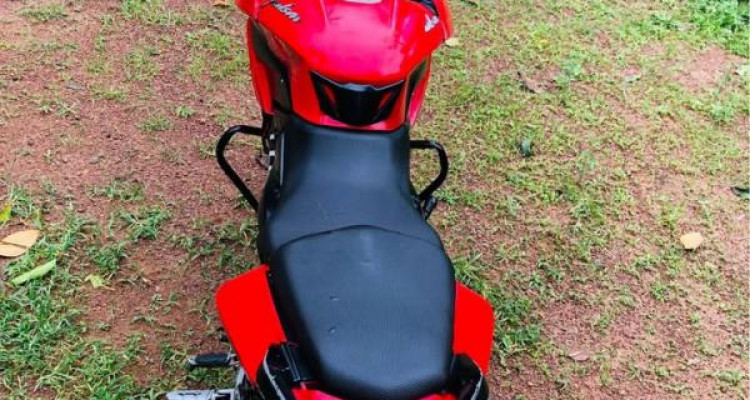 BAJAJ PULSAR 2015