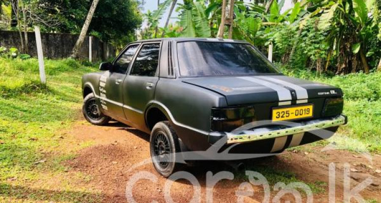 FORD CORTINA 1980