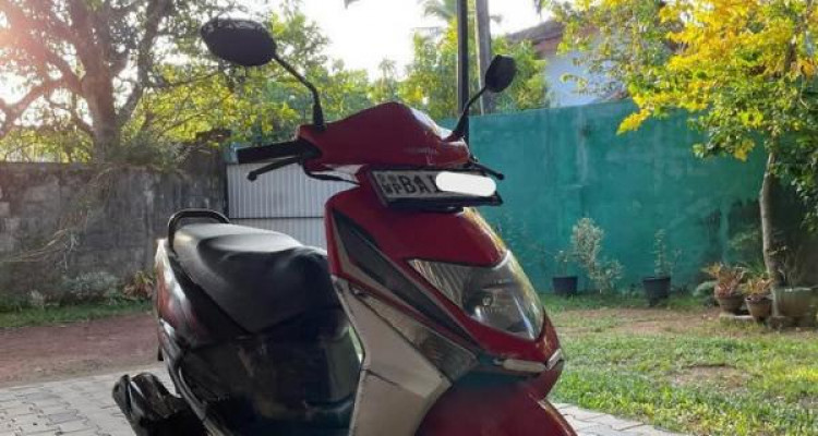HONDA DIO 2012