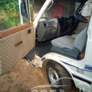 TOYOTA HIACE LH30 1981