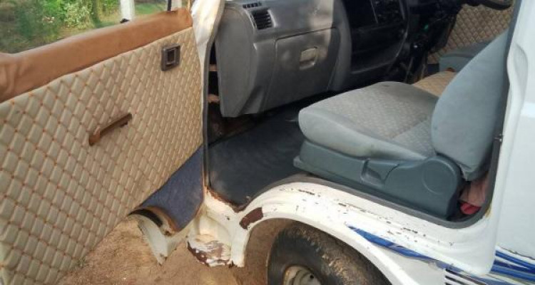 TOYOTA HIACE LH30 1981