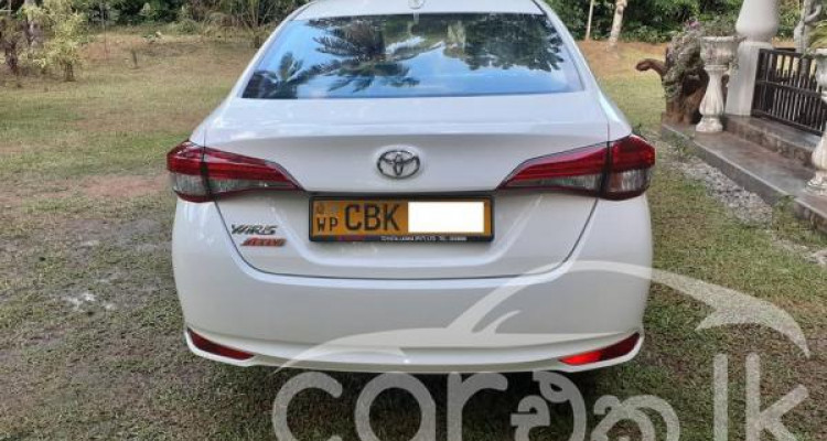 TOYOTA YARIS 2020