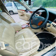 TOYOTA CROWN 2005