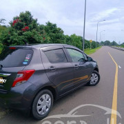 TOYOTA VITZ 2016