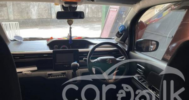 SUZUKI WAGON R 2017