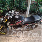 BAJAJ PULSAR 150 2018