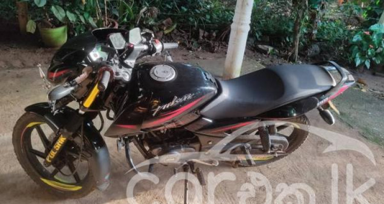 BAJAJ PULSAR 150 2018