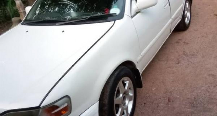 TOYOTA COROLLA 110 1996
