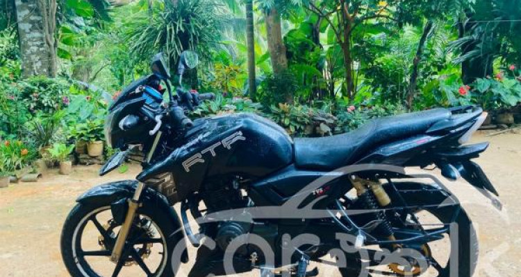 TVS APACHE 2016