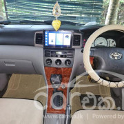 TOYOTA COROLLA 121 2001