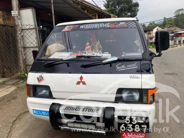 MITSUBISHI DELICA PO5 1987