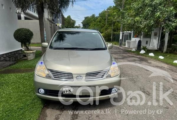 NISSAN TIIDA 2008