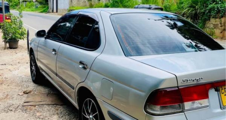 NISSAN SUNNY B15 2001