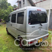 TOYOTA PIXIS 2012
