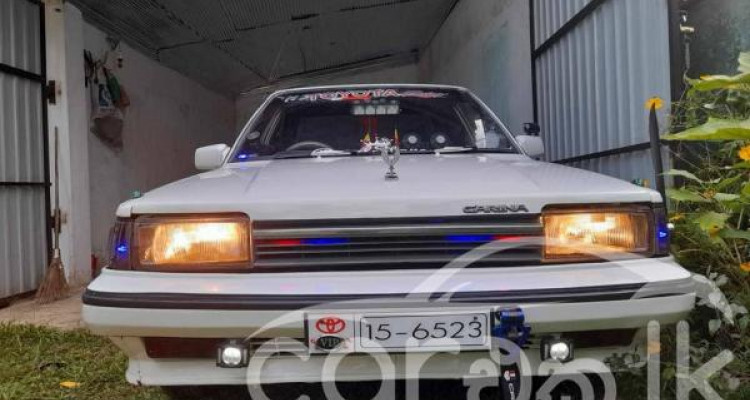 TOYOTA CARINA 1986