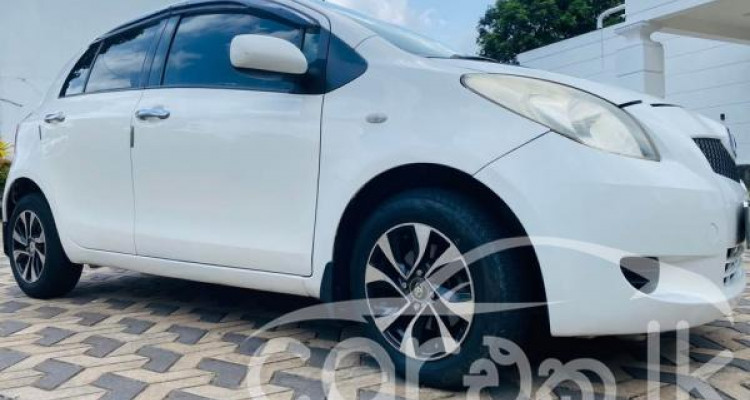 TOYOTA VITZ 2007