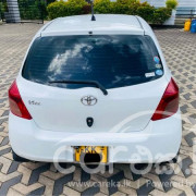 TOYOTA VITZ 2007