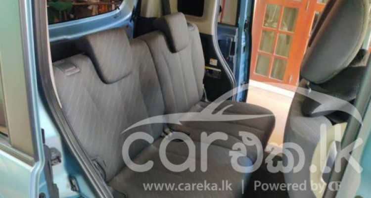 SUZUKI SPACIA 2015