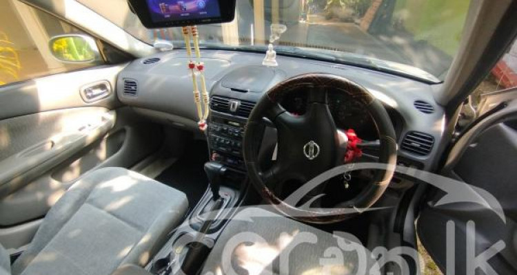 NISSAN SUNNY FB15 2001