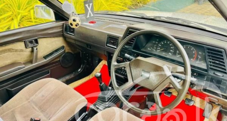NISSAN SUNNY FB12 1988