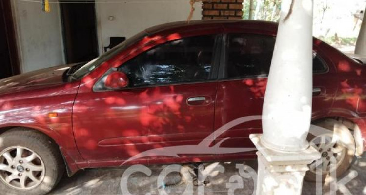 NISSAN SUNNY 2001