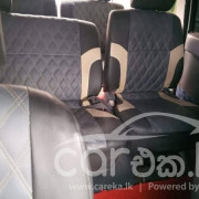 TOYOTA NOAH 2001