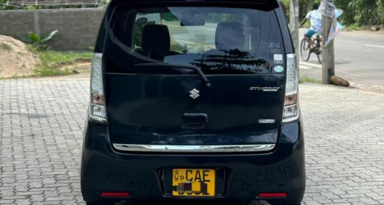 SUZUKI WAGON R STINGRAY 2014