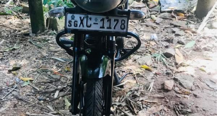 BAJAJ DISCOVER 150 2011