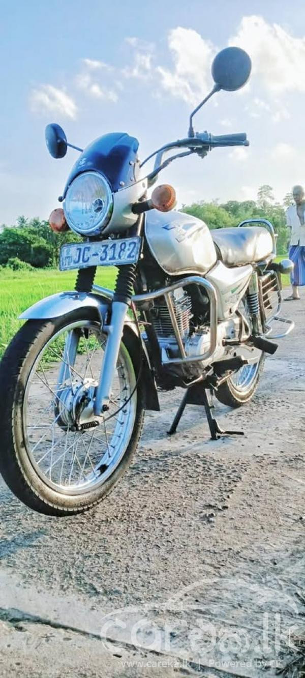 BAJAJ BOXER 2001