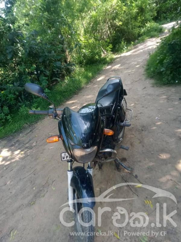 BAJAJ PULSAR 150 2005