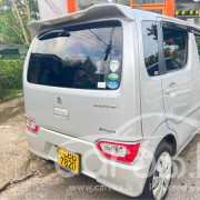 SUZUKI WAGON R FX 2017