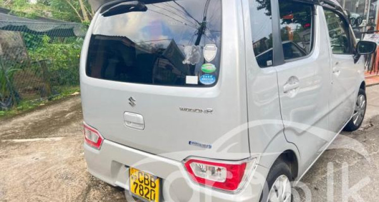 SUZUKI WAGON R FX 2017