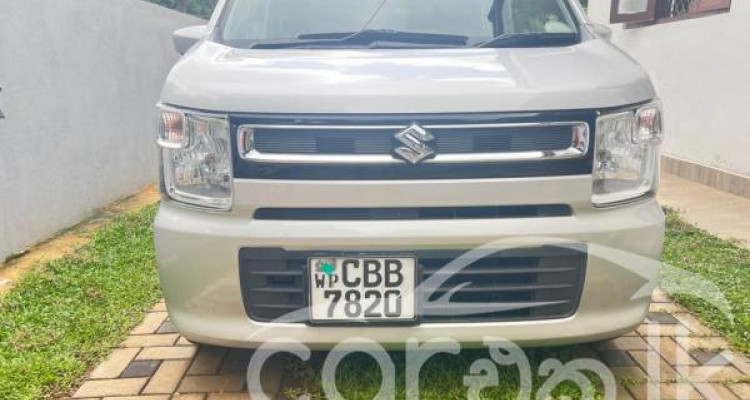 SUZUKI WAGON R FX 2017