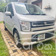 SUZUKI WAGON R FX 2017