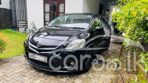TOYOTA YARIS 2006
