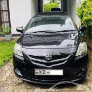 TOYOTA YARIS 2006