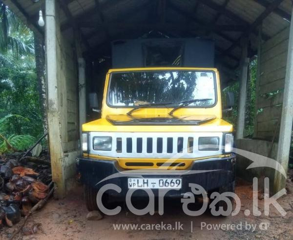 MAHINDRA BOLERO 4X4 2010