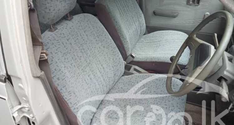 NISSAN SUNNY HB11 1985