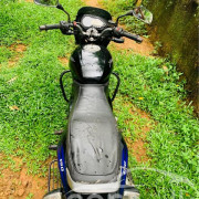 BAJAJ PULSAR 180 2007