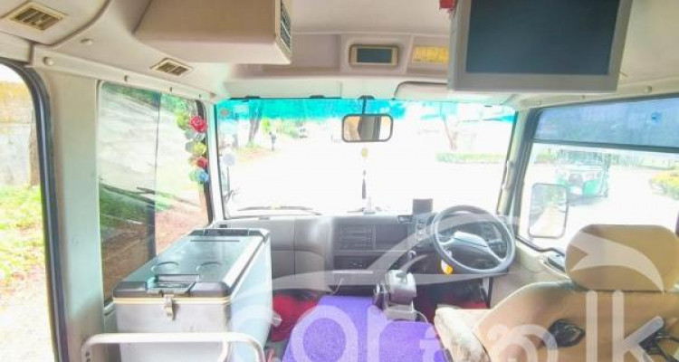 MITSUBISHI FUSO ROSA 2012