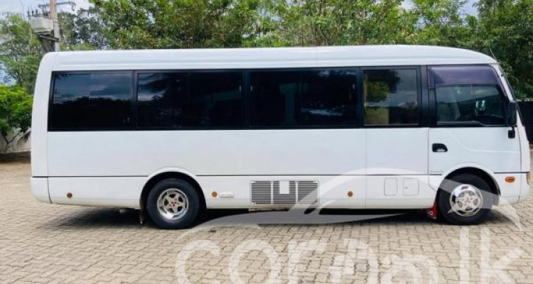 MITSUBISHI FUSO ROSA 2012