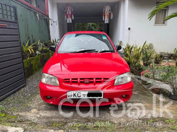 HYUNDAI ACCENT 2001