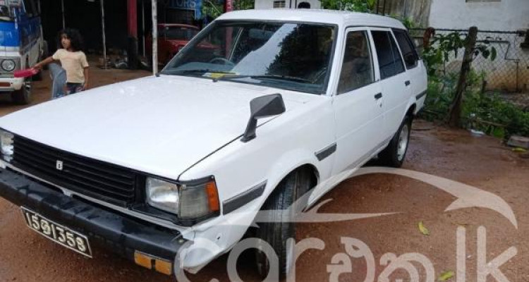 TOYOTA COROLLA DX WAGON 1984